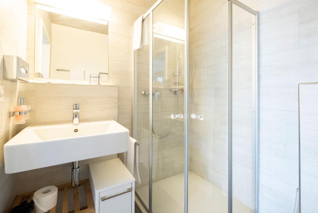 Tailormade Hotel Idea Spreitenbach Zewnętrze zdjęcie