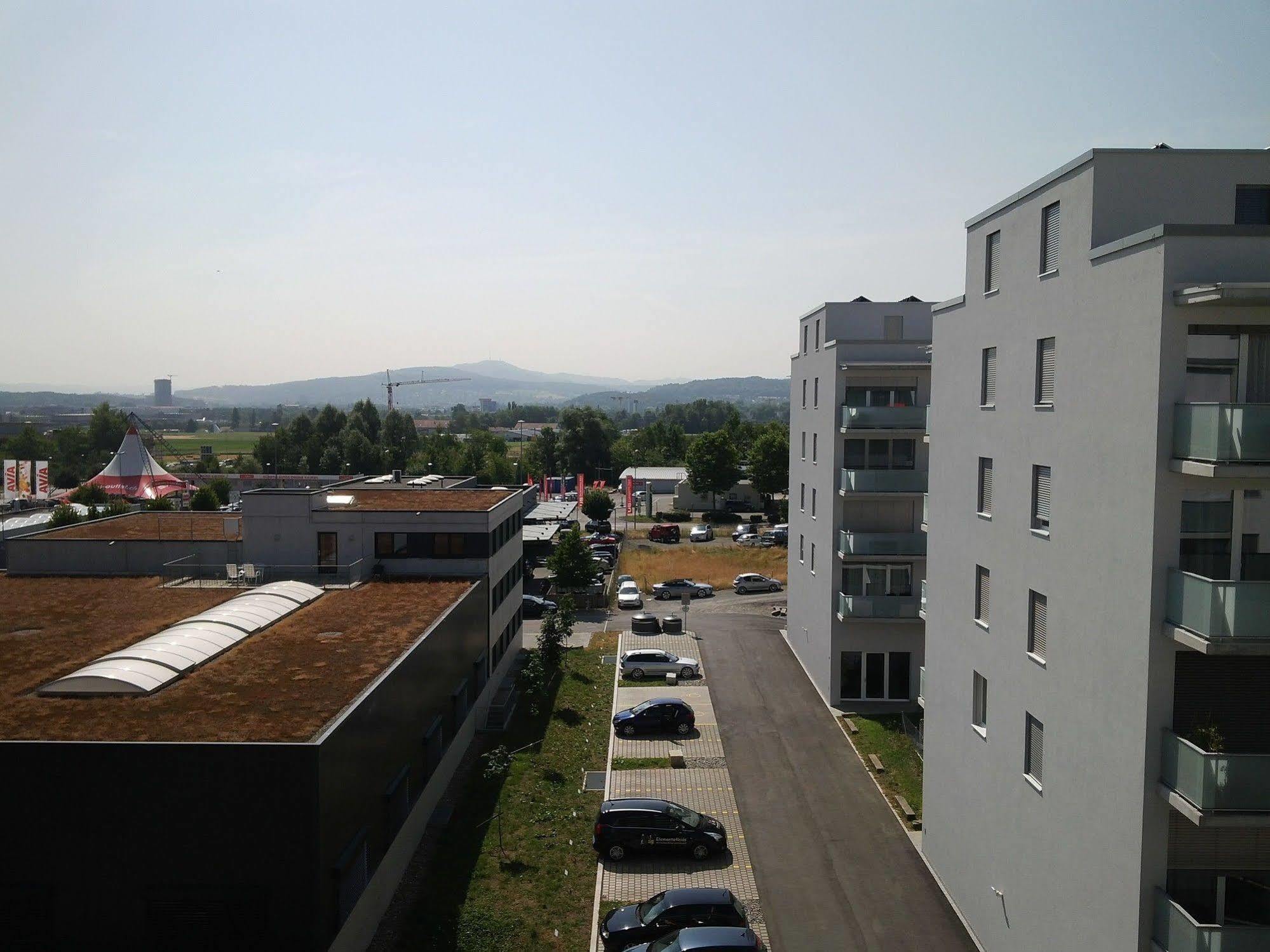 Tailormade Hotel Idea Spreitenbach Zewnętrze zdjęcie